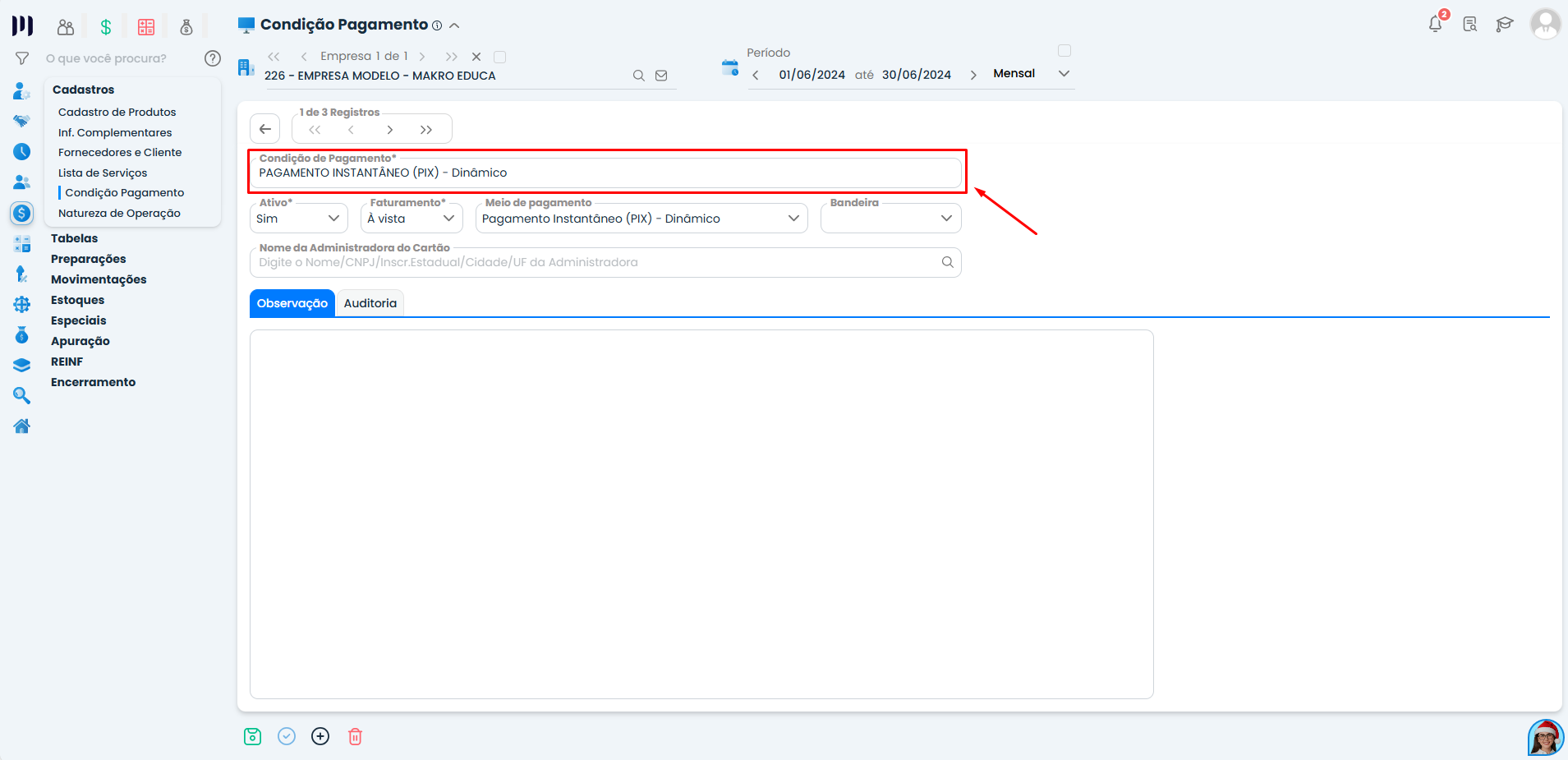 Formulário do Sistema Contábil Makro para cadastro da condição de pagamento PIX Dinâmico, com campos de faturamento, meio de pagamento e observações.
