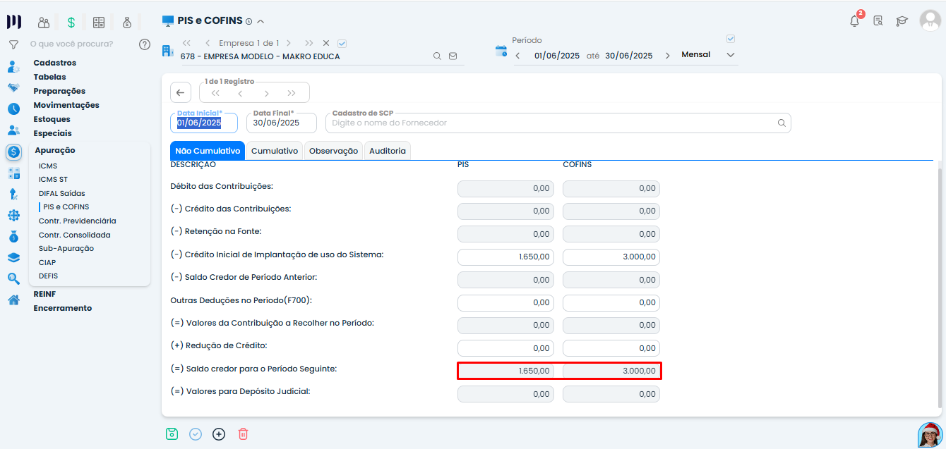 Tela de Apuração PIS e COFINS no Sistema Contábil Makro mostrando saldo credor para período seguinte após saldo de implantação.